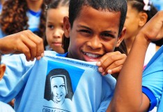 Alunos do CESA em campo com o Bahia