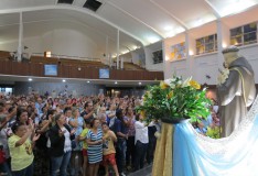 Santo Antônio é homenageado no Santuário do Anjo Bom 