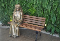 Escultura de Irmã Dulce é inaugurada em Salvador 