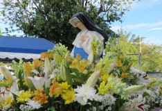 Carreata e concurso de carro mais bem decorado marcam dia de homenagens a Irmã Dulce