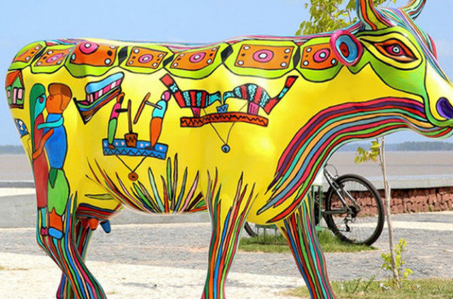 Obras Sociais Irmã Dulce serão beneficiadas com leilão da CowParade Obras Sociais Irmã Dulce serão beneficiadas com leilão da CowParade