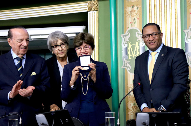 Câmara Municipal de Salvador outorga primeira Medalha Santa Dulce dos Pobres a Maria Rita Pontes