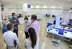 Superintendente, conselheiros e gestores da OSID  visitam hospital de campanha na Arena Fonte Nova