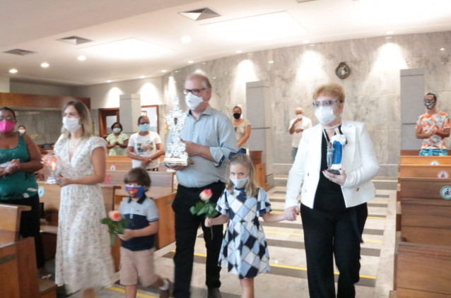 Médicos das Obras Sociais celebram aniversário durante missa votiva a Santa Dulce dos Pobres Médicos das Obras Sociais celebram aniversário durante missa votiva a Santa Dulce dos Pobres