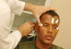 Cirurgia do ‘ouvido biônico’ será realizada gratuitamente no Hospital Santo Antônio