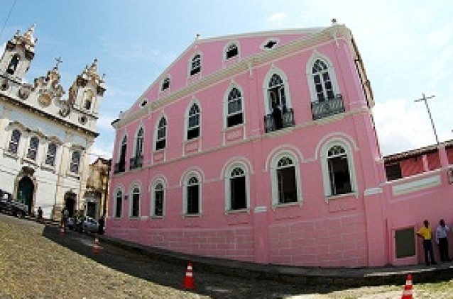 Obras Sociais Irmã Dulce assumem gestão de centro de convivência para moradores de rua Obras Sociais Irmã Dulce assumem gestão de centro de convivência para moradores de rua