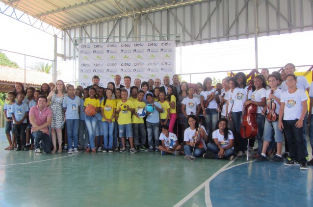 Novos caminhos através do esporte