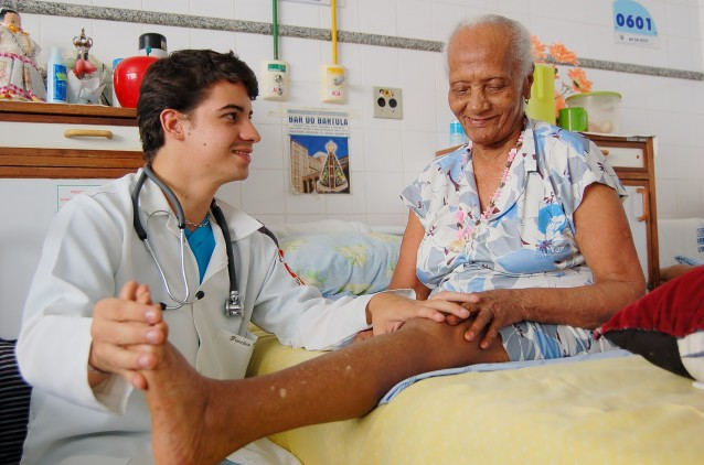 Obras Irmã Dulce inscrevem para Programa de Estágio Médico Obras Irmã Dulce inscrevem para Programa de Estágio Médico