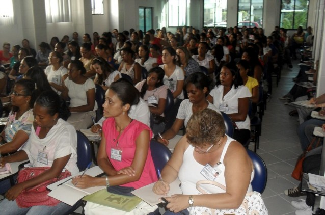 Seleção especial do curso para enfermeiros e técnicos em enfermagem