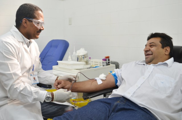Campanha alerta para doação de sangue nos festejos de verão Campanha alerta para doação de sangue nos festejos de verão