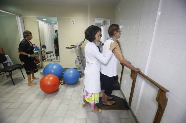 Curso de Fisioterapia Aplicada ao Idoso tem inscrições abertas Curso de Fisioterapia Aplicada ao Idoso tem inscrições abertas