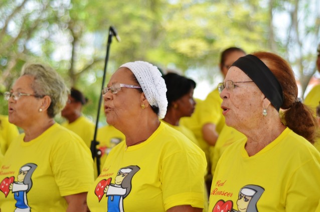 Evento na Praça Irmã Dulce leva música e orientações de saúde para os idosos Evento na Praça Irmã Dulce leva música e orientações de saúde para os idosos